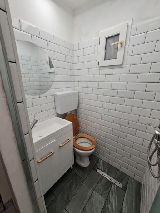 Appartement Garsoniera - Moderna - Timişoara Extérieur photo